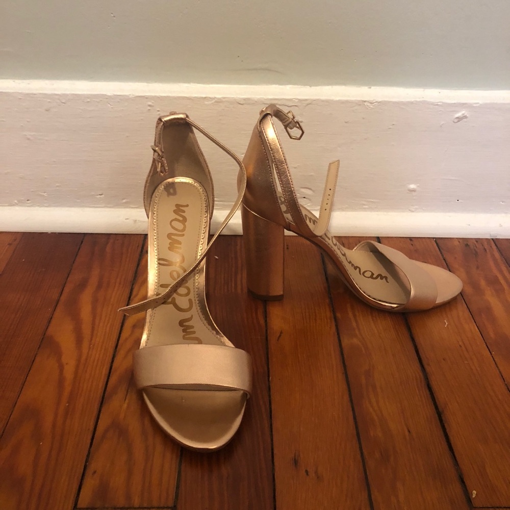 EUC Sam Edelman Yarro Metallic Block Heel Sandal